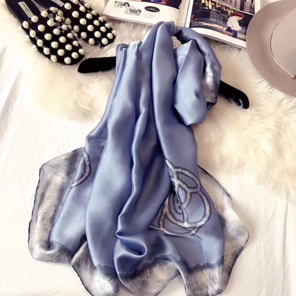 2019 women's pure ombre floral scarf print soft thin bandana head cachecol silk wraps foulard hijab snood
2019 women's pure ombre floral scarf print soft thin bandana head cachecol silk wraps foulard hijab snood