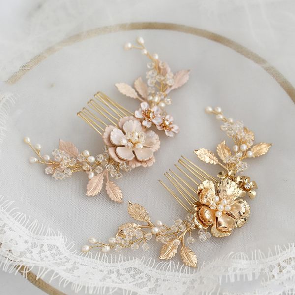 vintage freshwater pearl hair comb pin gold crystal hairpins women flower headpiece headdress wedding accessories bridal jewelry, Golden;white
vintage freshwater pearl hair comb pin gold crystal hairpins women flower headpiece headdress wedding accessories bridal jewelry, Golden;white