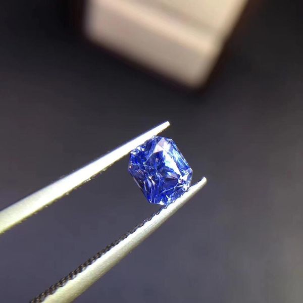 1.14t 100% natural unheated cornflower blue sapphire loose gemstones loose stones gems, Black
1.14t 100% natural unheated cornflower blue sapphire loose gemstones loose stones gems, Black