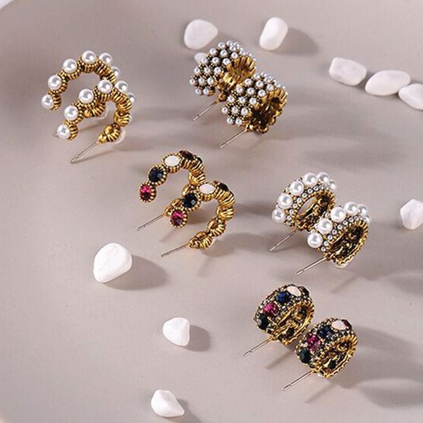 vintage colorful rhinestone small hoop earrings women fashion simulated pearl semicircle pendientes, Golden;silver
vintage colorful rhinestone small hoop earrings women fashion simulated pearl semicircle pendientes, Golden;silver