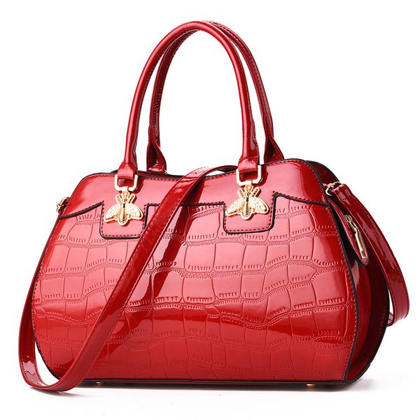 2019 new fashion casual wild luxury design bright leather handbag large-capacity patent leather shoulder slung woman bag
2019 new fashion casual wild luxury design bright leather handbag large-capacity patent leather shoulder slung woman bag