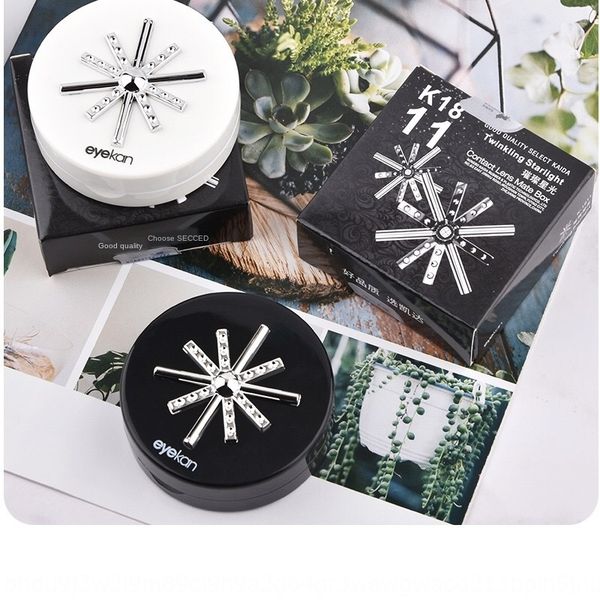 kaida 1811 bright starlight black and white snow case glasses case flower simple invisible glasses contact box contact box
kaida 1811 bright starlight black and white snow case glasses case flower simple invisible glasses contact box contact box