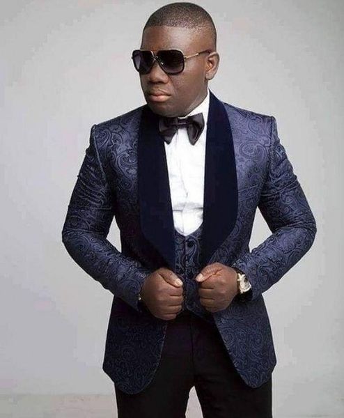 new design one button navy blue embossing wedding men suits shawl lapel three pieces business groom tuxedos (jacket+pants+vest+tie) w983, Black;gray
new design one button navy blue embossing wedding men suits shawl lapel three pieces business groom tuxedos (jacket+pants+vest+tie) w983, Black;gray