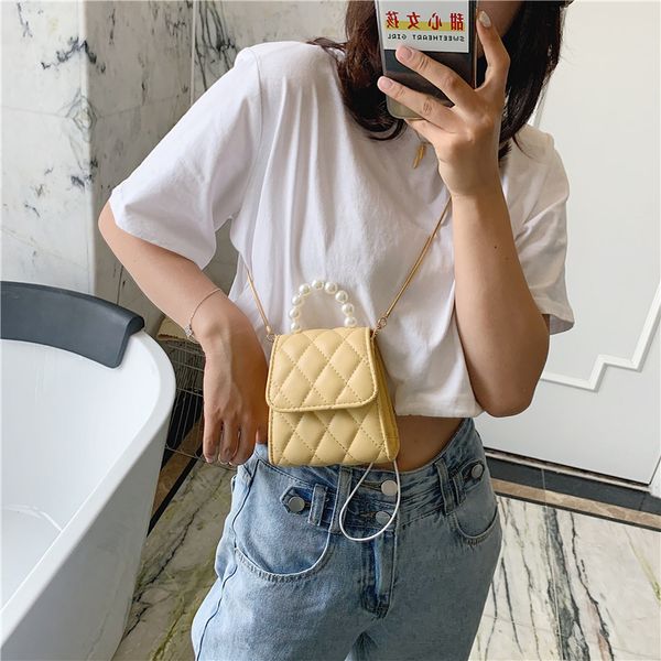 2020 new shoulder bag women's casual korean version slung fashion diamond chain small square bag
2020 new shoulder bag women's casual korean version slung fashion diamond chain small square bag