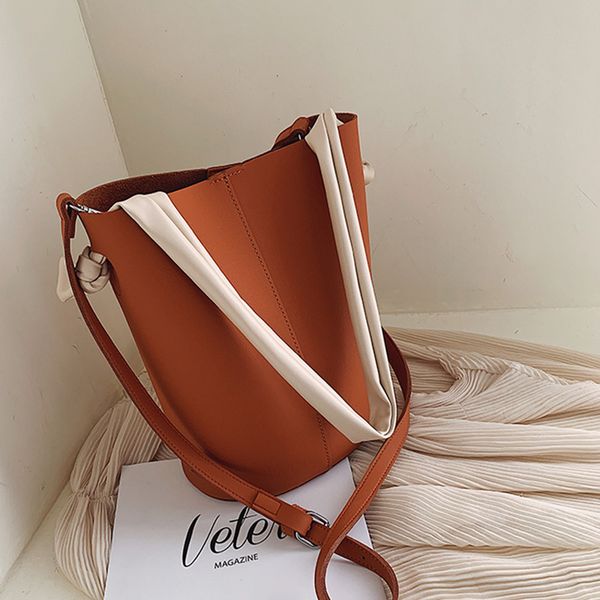 fashion high capacity buckets women double strap shoudler bags pu leather women handbags large ladies hand bags
fashion high capacity buckets women double strap shoudler bags pu leather women handbags large ladies hand bags