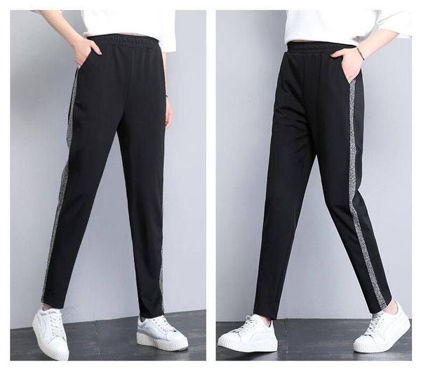 2020 spring and summer side stripe pants women's tight sports pants leggings wear thin section elastic thin hips breathable, White
2020 spring and summer side stripe pants women's tight sports pants leggings wear thin section elastic thin hips breathable, White