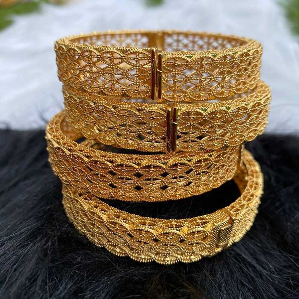 4pcs/lot ethiopian jewelry dubai bangles for women african party jewelry bride arab wedding luxury bracelet middle east gift, Black
4pcs/lot ethiopian jewelry dubai bangles for women african party jewelry bride arab wedding luxury bracelet middle east gift, Black