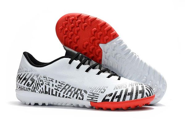 new vaporx 12club football boots low help tf soccer shoes mens designer shoe soccer cleats sports sneakers
new vaporx 12club football boots low help tf soccer shoes mens designer shoe soccer cleats sports sneakers