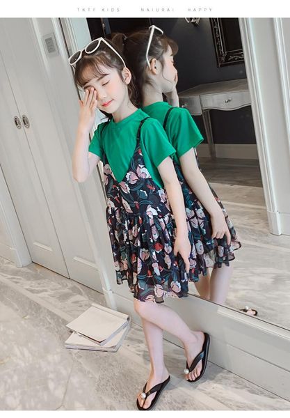 explosion models girls summer straps printed skirt set new children's skirt summer loaded comfort big children chiffon two-piece, White
explosion models girls summer straps printed skirt set new children's skirt summer loaded comfort big children chiffon two-piece, White