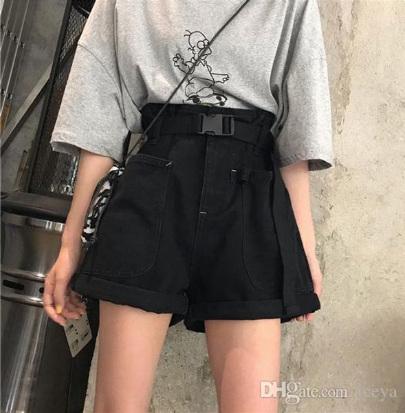 2019 summer korean version of simple bud high waist loose crimped a-shaped denim shorts women's casual wide-legged pants, White;black
2019 summer korean version of simple bud high waist loose crimped a-shaped denim shorts women's casual wide-legged pants, White;black