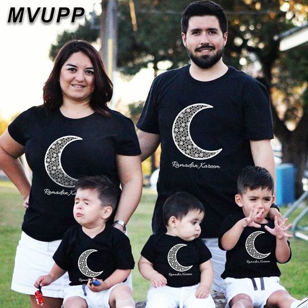 family matching tshirts mommy daughter clothes daddy and baby boys outfits short shirts girls summer classic black clothing soft, Blue
family matching tshirts mommy daughter clothes daddy and baby boys outfits short shirts girls summer classic black clothing soft, Blue