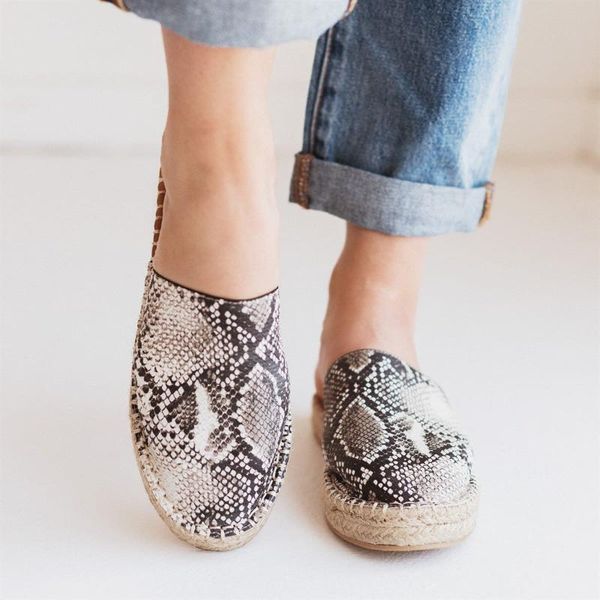 fashion new women's plus size round toe slip-on flat heel slippers snake sandals summer casual slippers, Black
fashion new women's plus size round toe slip-on flat heel slippers snake sandals summer casual slippers, Black