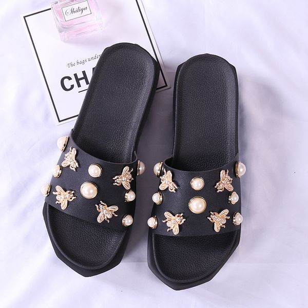 women summer slippers summer flat slides platform slides outdoor anti-skidding slip on flip flop flat slippers bee pearl rivet, Black
women summer slippers summer flat slides platform slides outdoor anti-skidding slip on flip flop flat slippers bee pearl rivet, Black