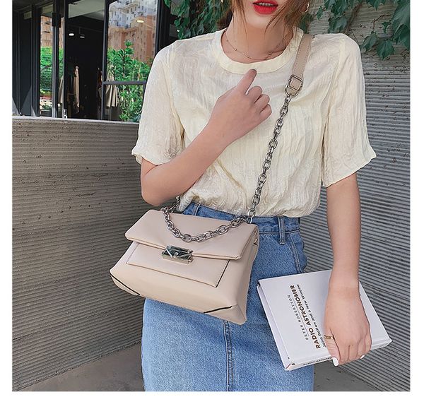 hundred lap lock buckle small bag woman 2019 new retro fashion chain bag soft leather one shoulder slanted small square bags
hundred lap lock buckle small bag woman 2019 new retro fashion chain bag soft leather one shoulder slanted small square bags