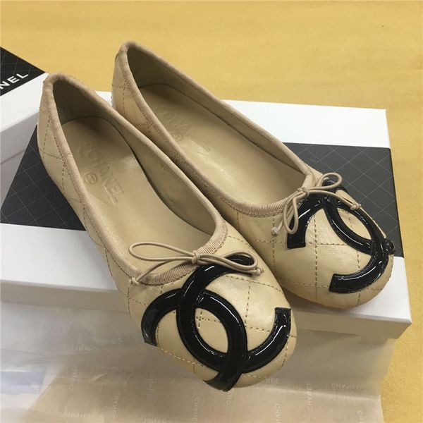 fashion trend luxury designer ballet shoes new women's flat shoes solid color casual shoes comfortable tip temperament fashionshoes a4, Black
fashion trend luxury designer ballet shoes new women's flat shoes solid color casual shoes comfortable tip temperament fashionshoes a4, Black
