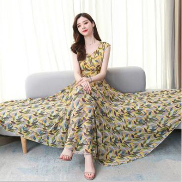 wholesale women's spring and summer new waist slimming sleeveless knee long mid-length beach chiffon dress, Black;gray
wholesale women's spring and summer new waist slimming sleeveless knee long mid-length beach chiffon dress, Black;gray