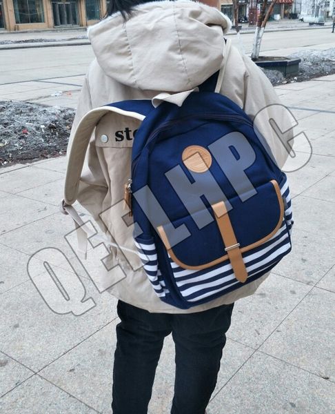 2019 canvas backpack primary and secondary school students handbag stripe splicing boys and girls high-capacity wholesale school bags
2019 canvas backpack primary and secondary school students handbag stripe splicing boys and girls high-capacity wholesale school bags