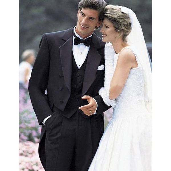2018 gentlaman style mens suits black tailcoat groom tuxedos notch lapel groomsmen men wedding suit (jacket+pants+bow tie, White;black
2018 gentlaman style mens suits black tailcoat groom tuxedos notch lapel groomsmen men wedding suit (jacket+pants+bow tie, White;black