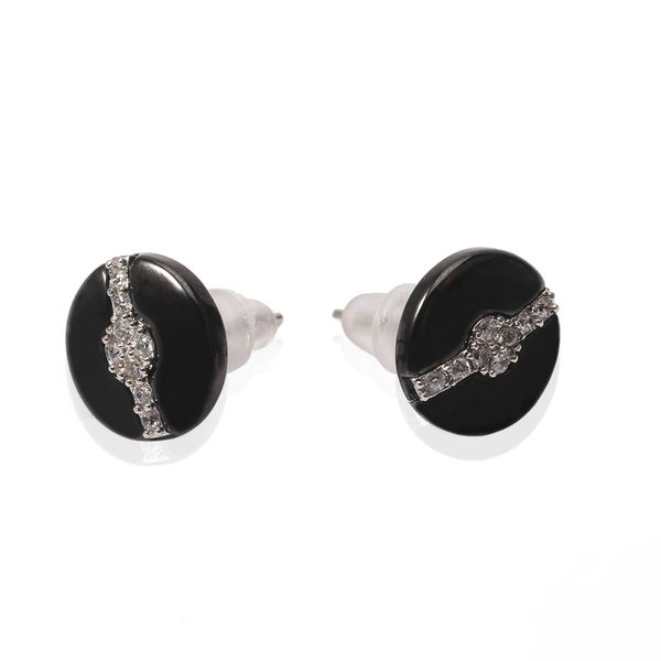 Tl ceramic tud earring mooth round black white ceramic cubic zircon cro ing urface earring pecial de ign ceramic jewelry e2028 perfec
Tl ceramic tud earring mooth round black white ceramic cubic zircon cro ing urface earring pecial de ign ceramic jewelry e2028 perfec