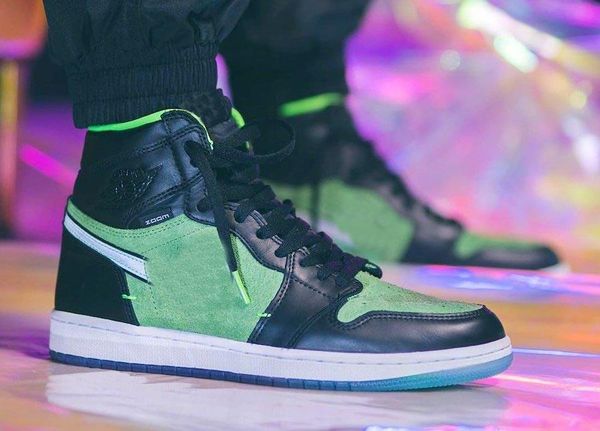 2020 est air 1 high zoom rage green 3m reflective black tomatillo men basketball shoes outdoor sports sneakers with original box
2020 est air 1 high zoom rage green 3m reflective black tomatillo men basketball shoes outdoor sports sneakers with original box
