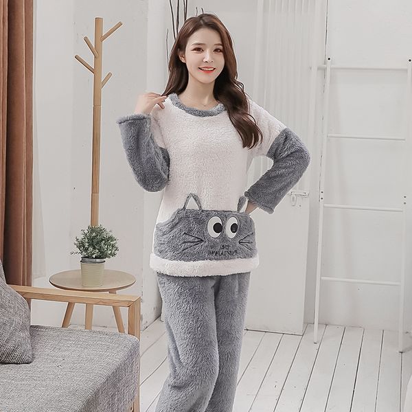 thick warm flannel women pajamas sets autumn cute sweet cartoon dots casual sleepwear women's sleep 2018 winter female home suit, Blue;gray
thick warm flannel women pajamas sets autumn cute sweet cartoon dots casual sleepwear women's sleep 2018 winter female home suit, Blue;gray