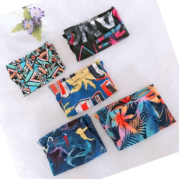 children's shorts trunks printed outdoor boy's swimming shorts student swimming trunks, Black
children's shorts trunks printed outdoor boy's swimming shorts student swimming trunks, Black