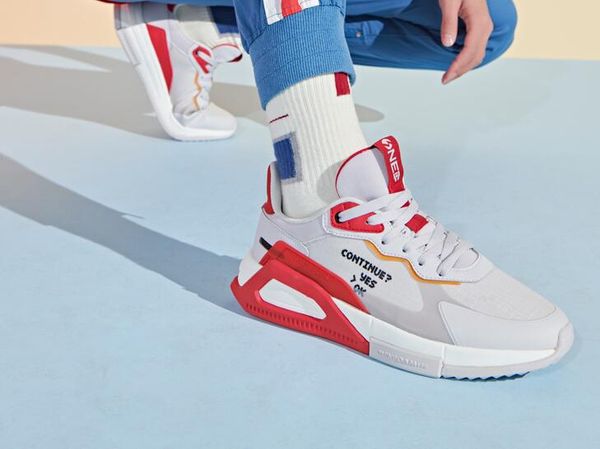 with box 2020 mens and womens running shoes sneakers black static clay cloud white desert sage fx9035 marsh fx9034 fashion shoes us5-13
with box 2020 mens and womens running shoes sneakers black static clay cloud white desert sage fx9035 marsh fx9034 fashion shoes us5-13