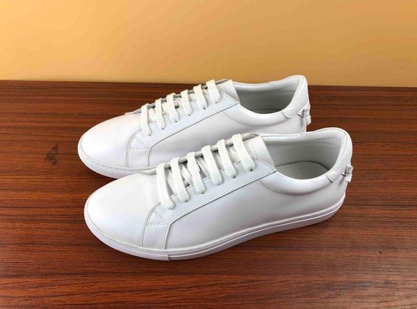 designer shoes with genuine leather casual shoes with ribbon luxury designer sneaker for men dress shoes men sneakers with box for sale l14, Black
designer shoes with genuine leather casual shoes with ribbon luxury designer sneaker for men dress shoes men sneakers with box for sale l14, Black