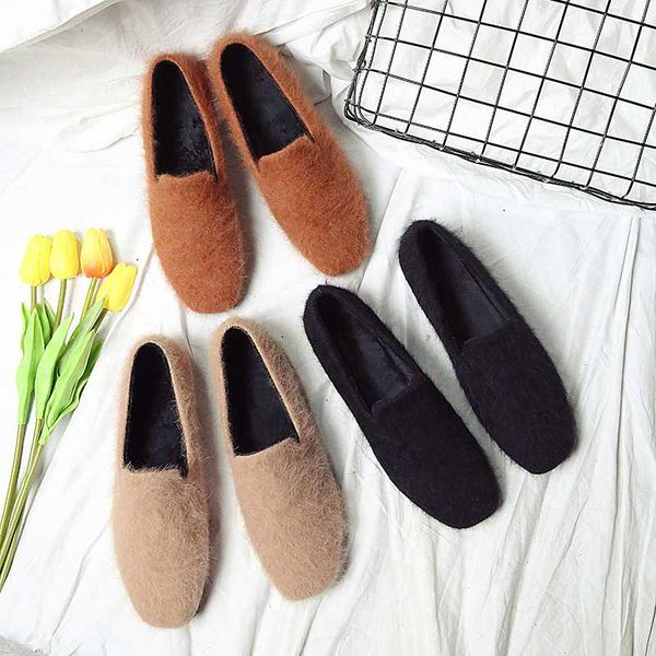 2019 winter women flats warm slip on flats shoes faux fur boat shoes square toe plush loafers casual zapatos mujer n7819g, Black
2019 winter women flats warm slip on flats shoes faux fur boat shoes square toe plush loafers casual zapatos mujer n7819g, Black