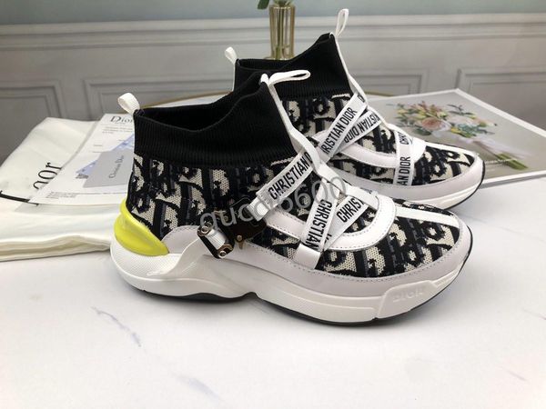 2020 new livraison gratuite marque b2 nouveau fashionable casual bas-haut hut basket basket sneakers, Black
2020 new livraison gratuite marque b2 nouveau fashionable casual bas-haut hut basket basket sneakers, Black