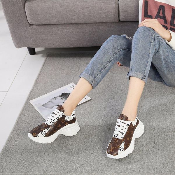 new style luxury ladies casual jogging shoes fashion brand three australia unique design pattern platform four seasons women's shoes jh, Black
new style luxury ladies casual jogging shoes fashion brand three australia unique design pattern platform four seasons women's shoes jh, Black