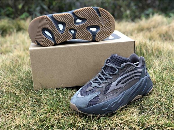 2020 authentic 700 v2 geode kanye west outdoor shoes for men women runner wave mauve static inertia eg6860 grey sneakers with original box, Black
2020 authentic 700 v2 geode kanye west outdoor shoes for men women runner wave mauve static inertia eg6860 grey sneakers with original box, Black