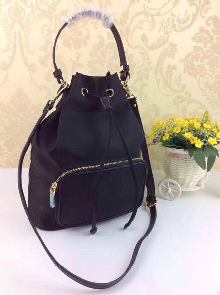 drawstring waterproof lady drawstring purse bag bucket canvas designer messenger bag phone chain fashion satchel shoulder pouch han bfvpm, Red;black
drawstring waterproof lady drawstring purse bag bucket canvas designer messenger bag phone chain fashion satchel shoulder pouch han bfvpm, Red;black