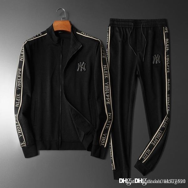 new autumn/winter 2019 men's fashion embroidered cardigan sweater casual trousers korean version of a two-piece set size l-5xl, Gray
new autumn/winter 2019 men's fashion embroidered cardigan sweater casual trousers korean version of a two-piece set size l-5xl, Gray