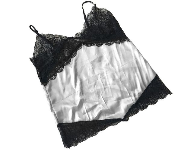 femmes sous vêtements white underwear skirt dresses nightwear big code nightdress woman lingeries lace deep v satin satin lingerie, Black;white
femmes sous vêtements white underwear skirt dresses nightwear big code nightdress woman lingeries lace deep v satin satin lingerie, Black;white