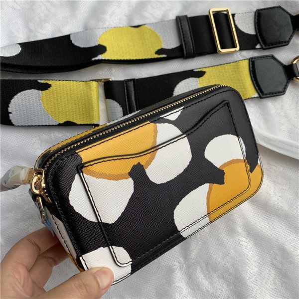 new mini camera single shoulder bag fashion messenger bag mini portable wide shoulder belt leather multi color wallet handbags purses
new mini camera single shoulder bag fashion messenger bag mini portable wide shoulder belt leather multi color wallet handbags purses