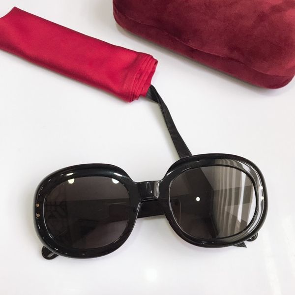 casual womens oval sunglasses,selling sunglasses,plank sunglasses,leisure summer sunglasses, White;black
casual womens oval sunglasses,selling sunglasses,plank sunglasses,leisure summer sunglasses, White;black