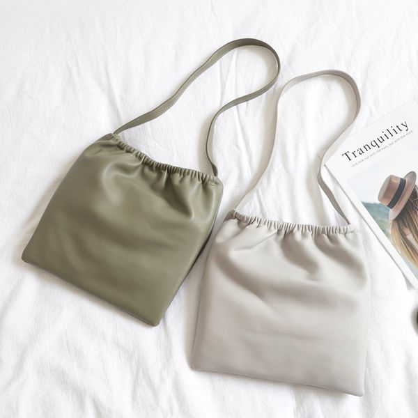 корейская версия простой мешок плеча творческой личности сумка сплошной цвет случайные сумки ретро женщин
корейская версия простой мешок плеча творческой личности сумка сплошной цвет случайные сумки ретро женщин