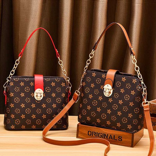 марка кожа crossbody сумка для женщин роскошные сумки 2020 vintage дизайнер дамы посланника плеча tote bag bolsas
марка кожа crossbody сумка для женщин роскошные сумки 2020 vintage дизайнер дамы посланника плеча tote bag bolsas