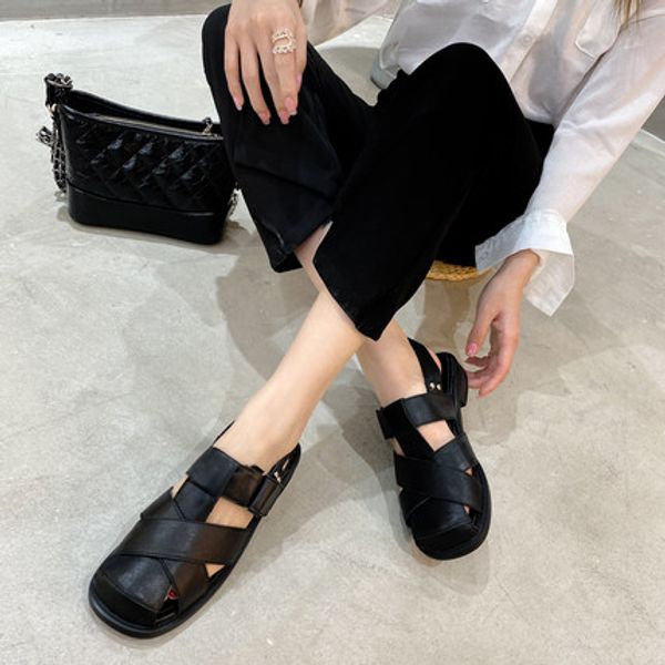 roman sandals female ins tide 2020 summer new korean version of the wild one-foot pedal baotou hollow with flat shoes, Black
roman sandals female ins tide 2020 summer new korean version of the wild one-foot pedal baotou hollow with flat shoes, Black