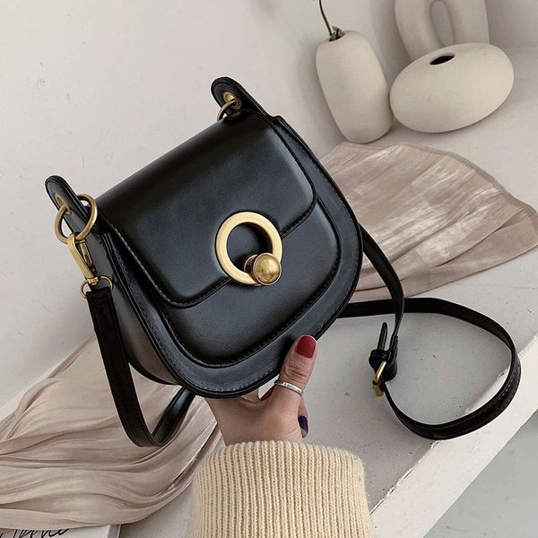 female saddle bag good quality pu leather crossbody bags for women 2020 vintage lock design women bag bolsa feminina
female saddle bag good quality pu leather crossbody bags for women 2020 vintage lock design women bag bolsa feminina