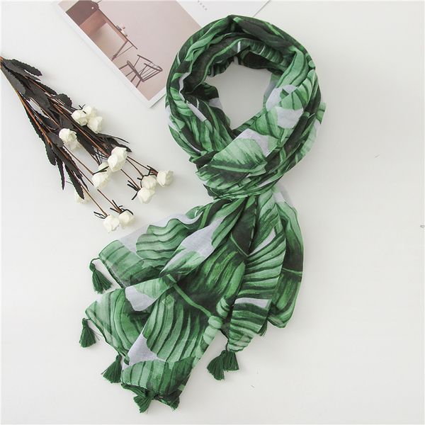 light weight fashion woman printed scarf travel sunscreen shawl big size with tassel green color, Blue;gray
light weight fashion woman printed scarf travel sunscreen shawl big size with tassel green color, Blue;gray