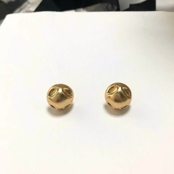 2020 designer's earrings and brooches with clothing brand brooches, earrings, water diamonds, luxury women's jewelry ing, Black
2020 designer's earrings and brooches with clothing brand brooches, earrings, water diamonds, luxury women's jewelry ing, Black