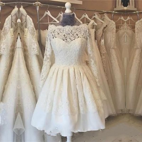 2020 real image illusion long sleeve short wedding dresses party bridal gowns lace draped satin wedding reception dress vestidos de novia, White
2020 real image illusion long sleeve short wedding dresses party bridal gowns lace draped satin wedding reception dress vestidos de novia, White
