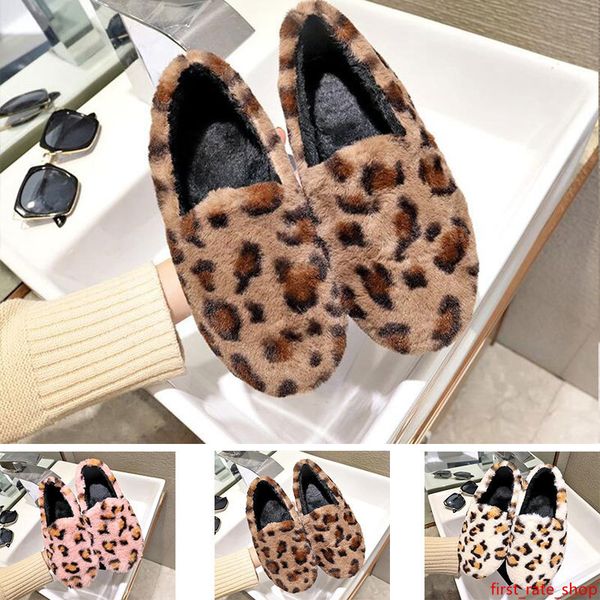 2019 casual lazy fur shoes women's low round head flat leopard plus velvet cotton shoes winter home wear size 35-40
2019 casual lazy fur shoes women's low round head flat leopard plus velvet cotton shoes winter home wear size 35-40