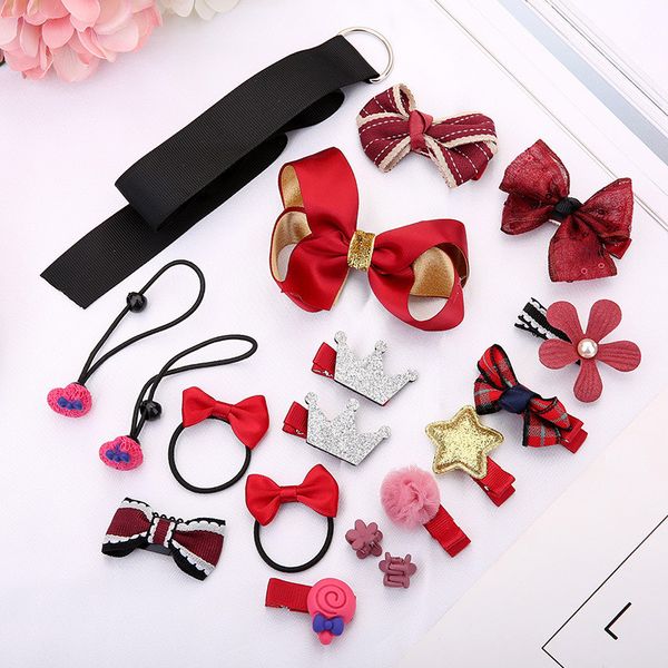 18pcs / set child hair accessories set baby birthday gift box all inclusive fabric hair accessories, Slivery;white
18pcs / set child hair accessories set baby birthday gift box all inclusive fabric hair accessories, Slivery;white