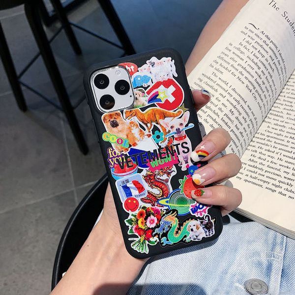 new luxury silicone off stripes graffiti cover designer phone case for iphone 11 pro x xs max xr 7 8 plus fashion soft cover funda
new luxury silicone off stripes graffiti cover designer phone case for iphone 11 pro x xs max xr 7 8 plus fashion soft cover funda