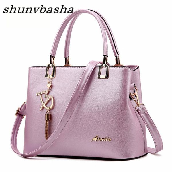 new 2020 ladies designer handbag luxury quality messenger bag tassel casual bag retro leather girl big handbag shoulder 
new 2020 ladies designer handbag luxury quality messenger bag tassel casual bag retro leather girl big handbag shoulder