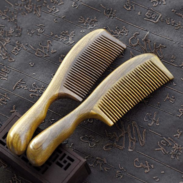 1pc fine толстые длинная ручка натуральный зеленый сандал comb 18.5cm массаж smooth волос расческа g0412, Silver
1pc fine толстые длинная ручка натуральный зеленый сандал comb 18.5cm массаж smooth волос расческа g0412, Silver
