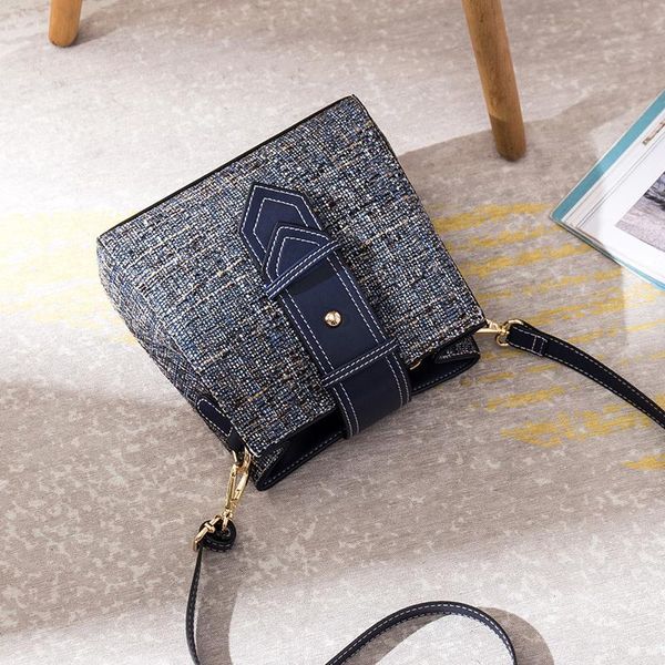 luxurious2019 small day bag woman all-match tide single shoulder satchel ins exceed fire bucket package
luxurious2019 small day bag woman all-match tide single shoulder satchel ins exceed fire bucket package
